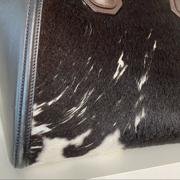 SOLD Givenchy Cow Ponyhair Antigona Medium - Picture 10 of 16